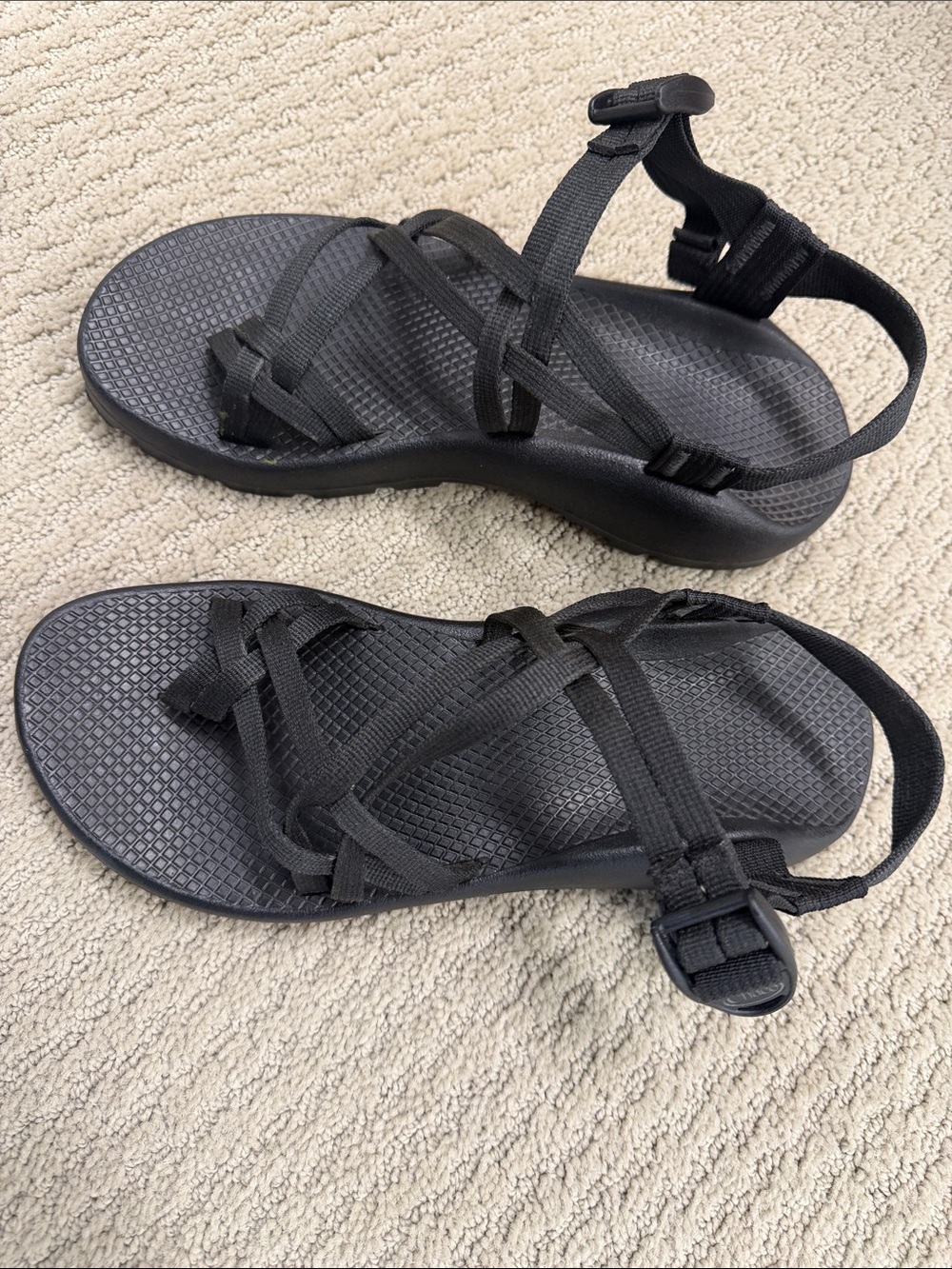 Chaco Women's Black Strappy Hiking Sandals with Adjustable Ankle Strap size 10